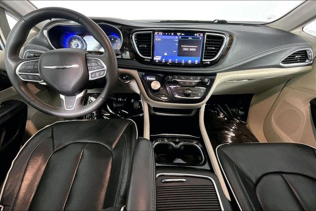 2024 Chrysler Pacifica Limited - Photo 15