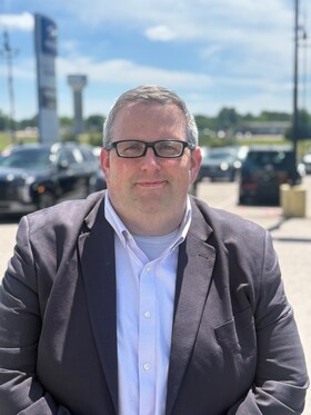 Staff member David Burnside from 84038b3c2693