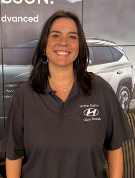 Staff member Chelsie Tucker from b1e901eb4153