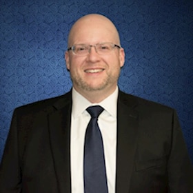 Staff member John Burnside from e51ec2d311a7