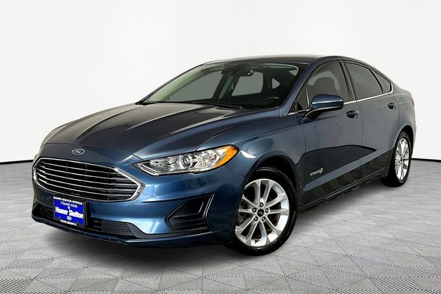 Used 2019 Ford Fusion Hybrid SE with VIN 3FA6P0LU6KR147162 for sale in Olive Branch, MS