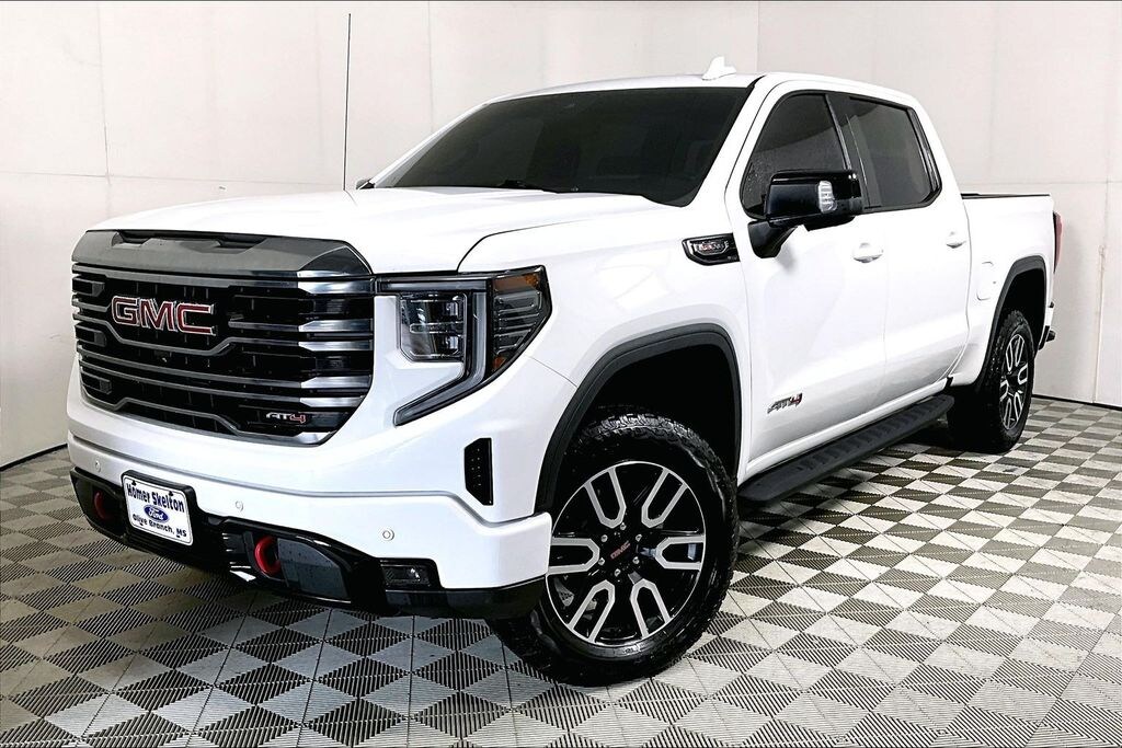 Used 2022 GMC Sierra 1500 AT4 Truck Crew Cab