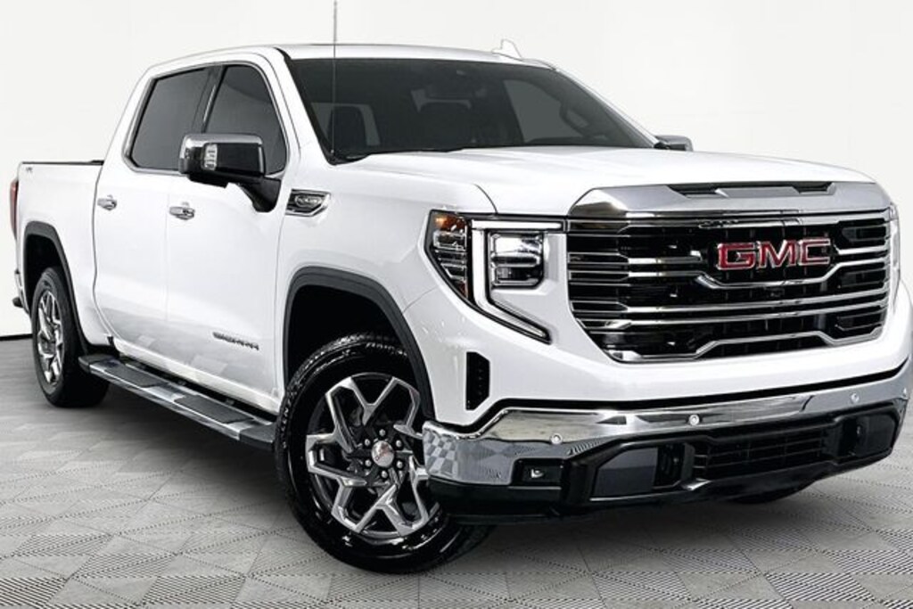 Used 2025 GMC Sierra 1500 SLT Truck Crew Cab