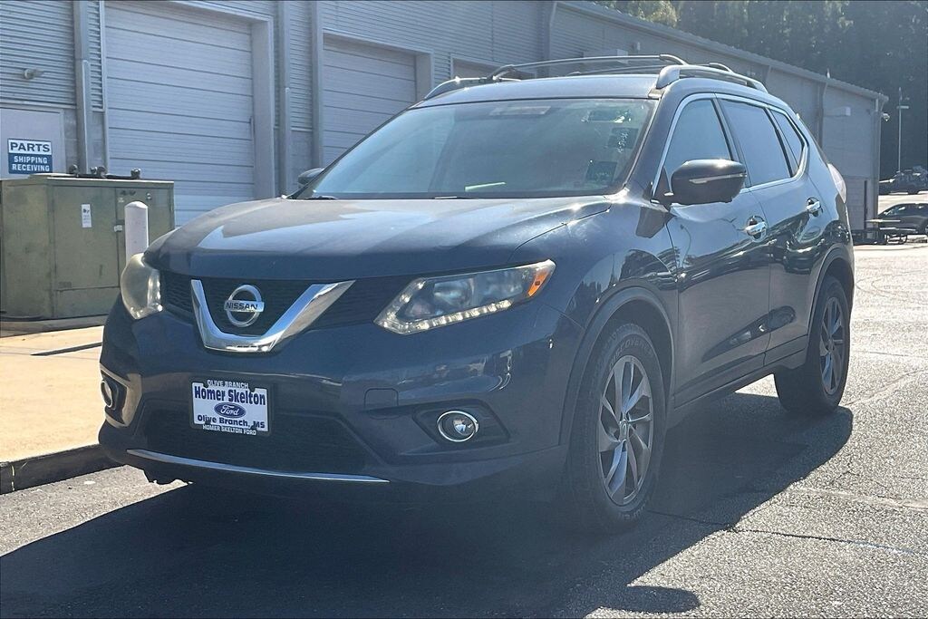 Used 2015 Nissan Rogue SL SUV