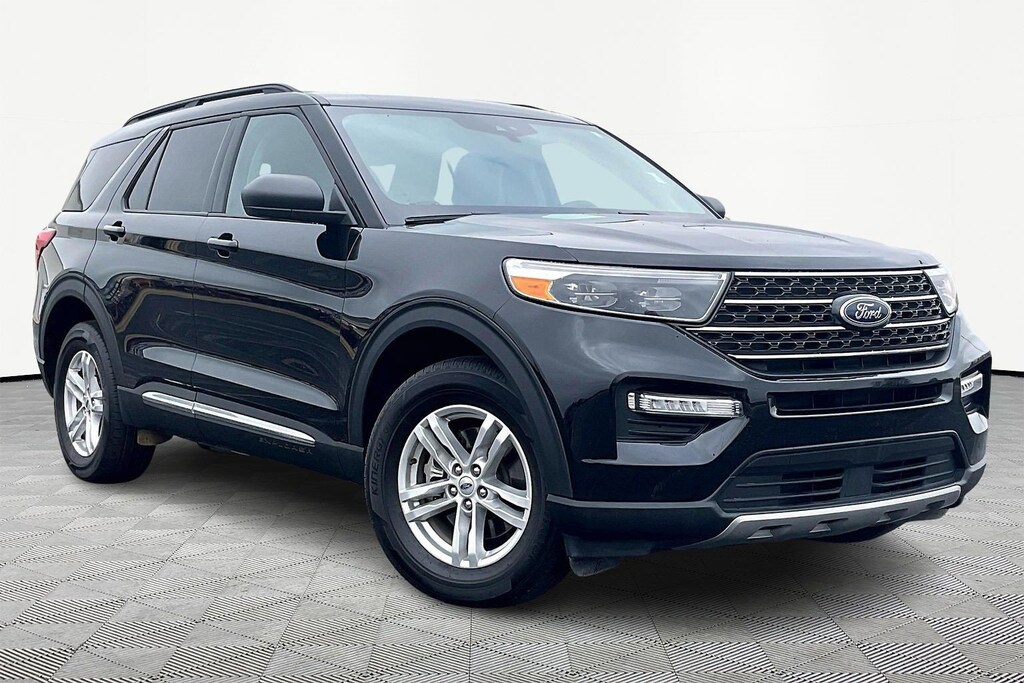 Used 2023 Ford Explorer XLT SUV
