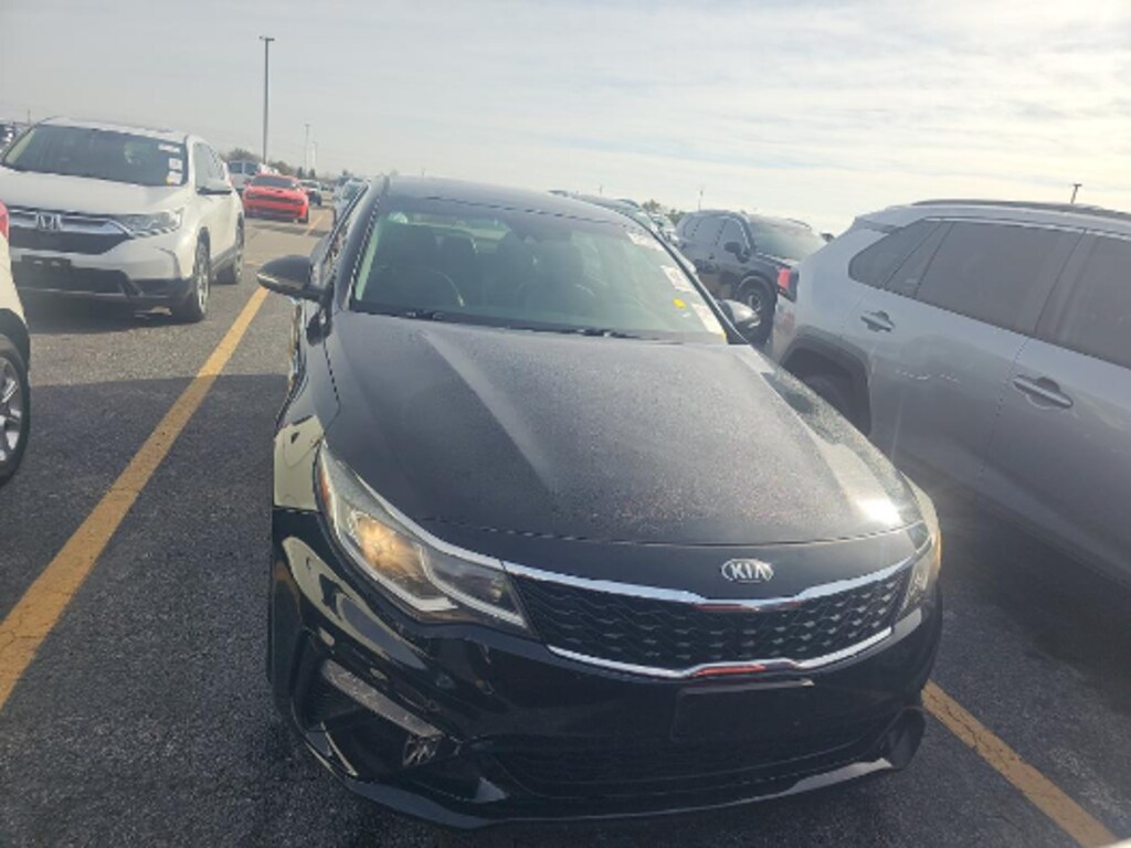 Used 2019 Kia Optima S Sedan