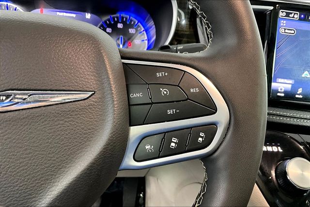 2024 Chrysler Pacifica Limited - Photo 19