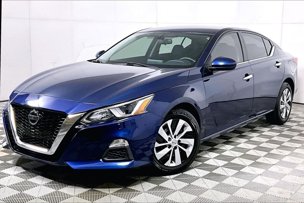 Used 2020 Nissan Altima 2.5 S Sedan