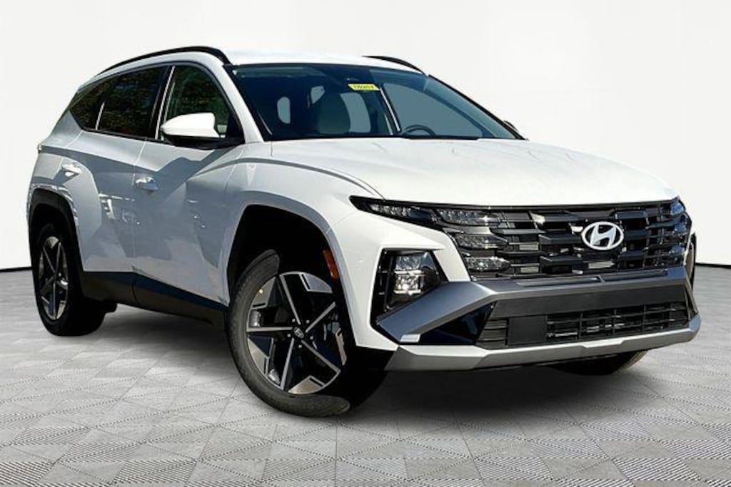 New 2026 Hyundai Tucson SEL FWD SUV