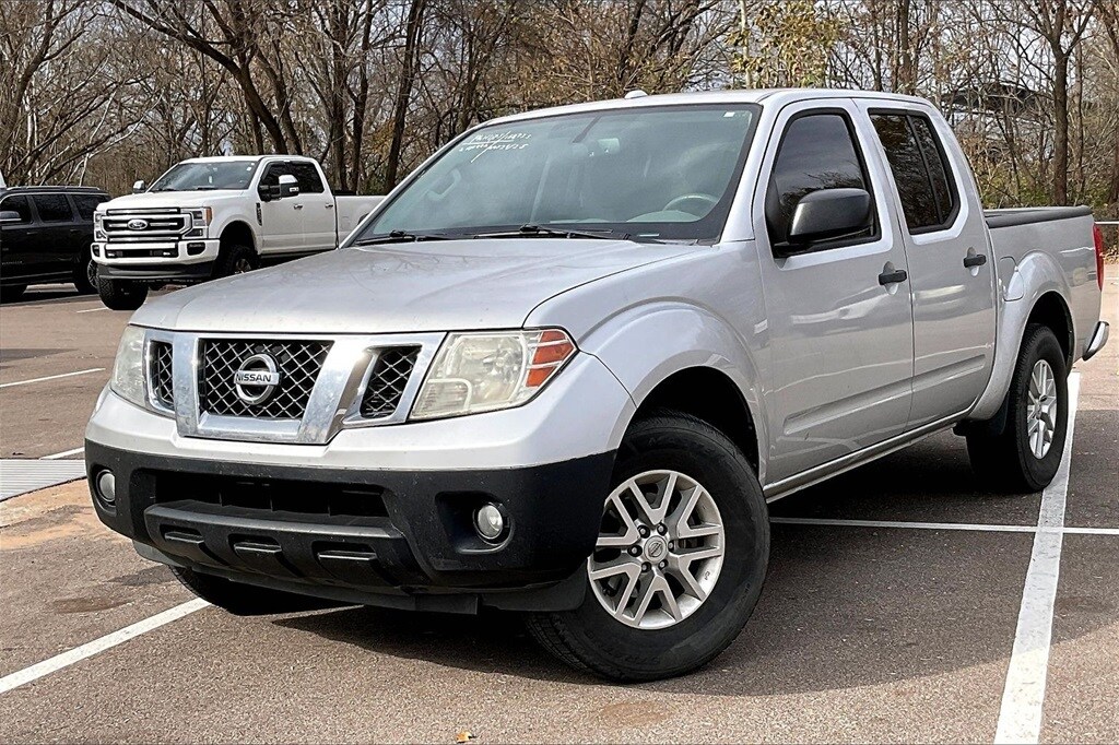 Used 2016 Nissan Frontier SV Truck Crew Cab