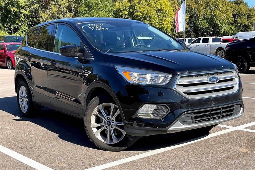 Used 2019 Ford Escape SE SUV