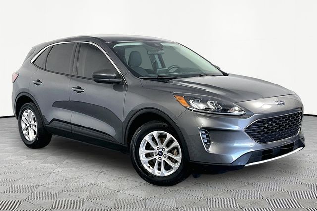 2022 Ford Escape SE FWD's photo