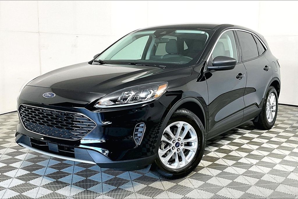 Used 2022 Ford Escape SE SUV