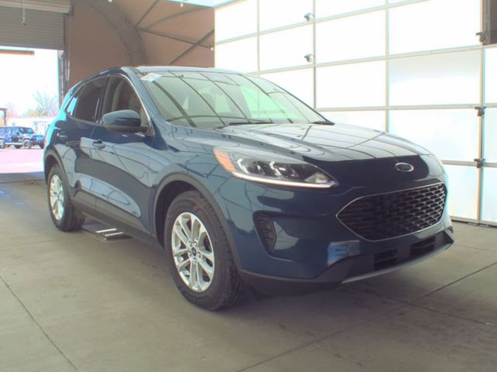 Used 2020 Ford Escape SE SUV