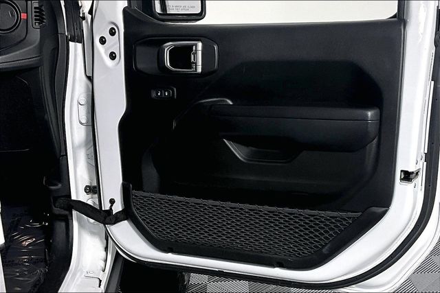 2025 Jeep Wrangler 4-Door Rubicon - Photo 23