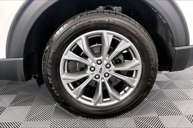 2022 Ford Explorer XLT - Photo 8