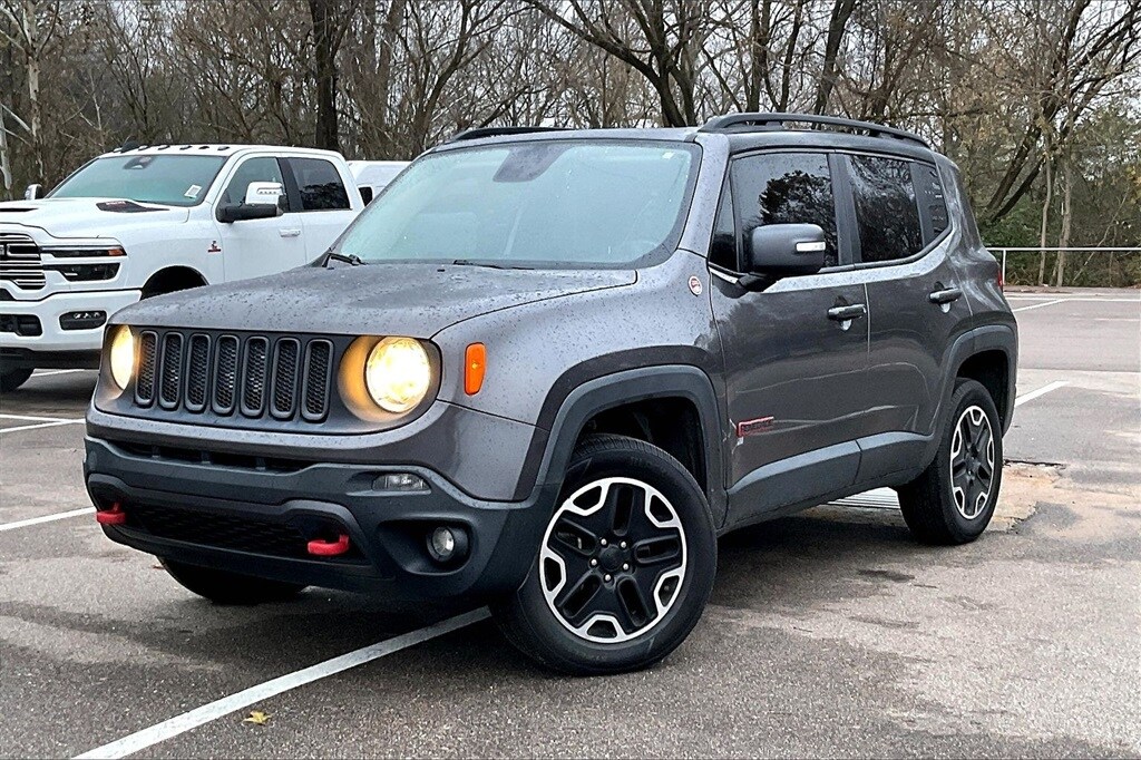 Used 2016 Jeep Renegade Trailhawk 4x4 SUV