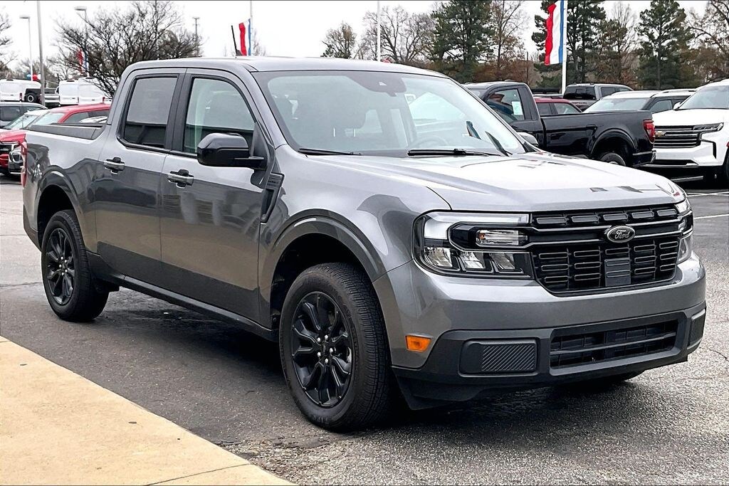 Used 2024 Ford Maverick Lariat Truck SuperCrew