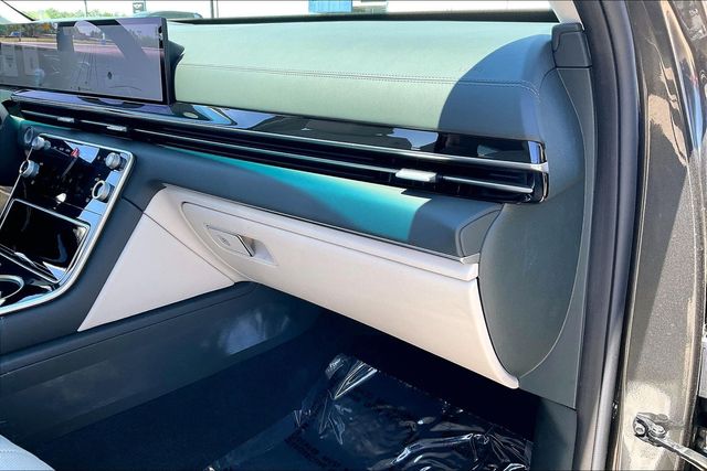 2025 GENESIS GV80 Standard - Photo 16