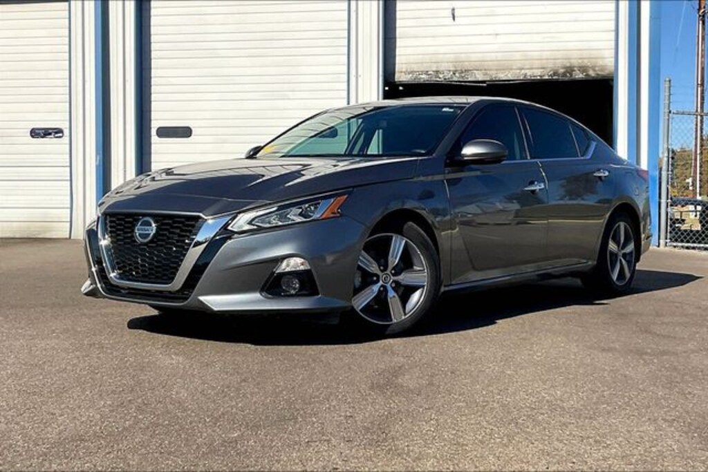 Used 2021 Nissan Altima 2.5 SL Sedan