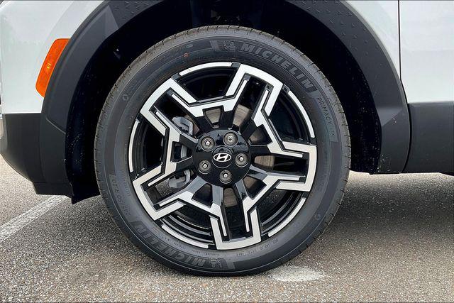 2025 Hyundai Santa Cruz Limited - Photo 12