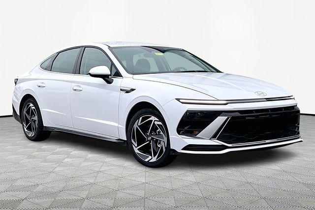 2026 Hyundai Sonata SEL's photo