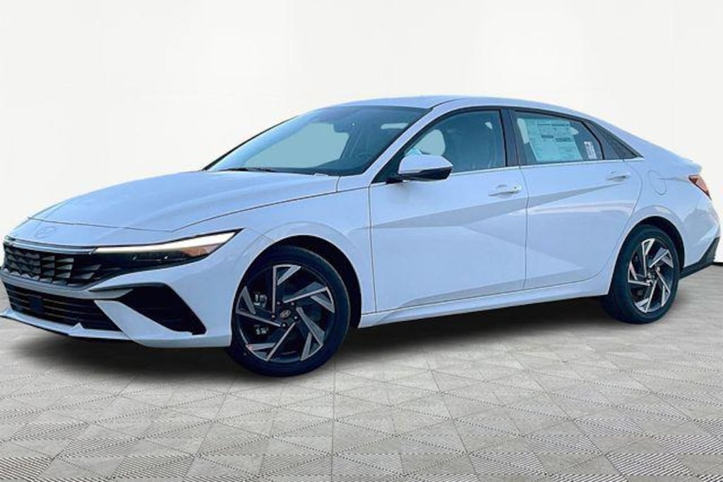 New 2026 Hyundai Elantra Limited Sedan