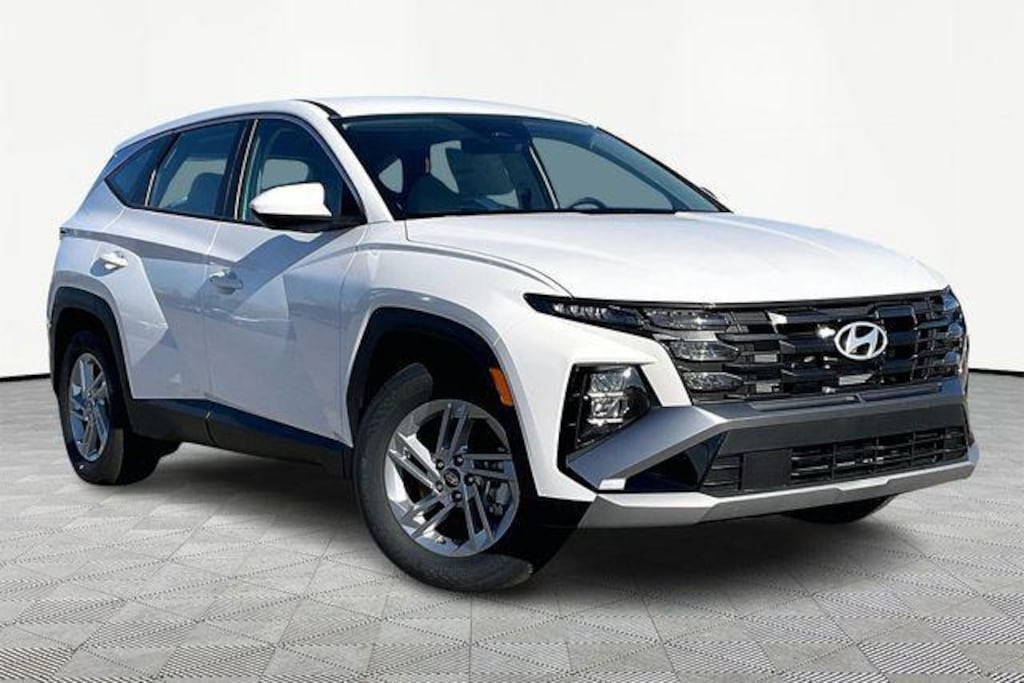 New 2026 Hyundai Tucson SE FWD SUV