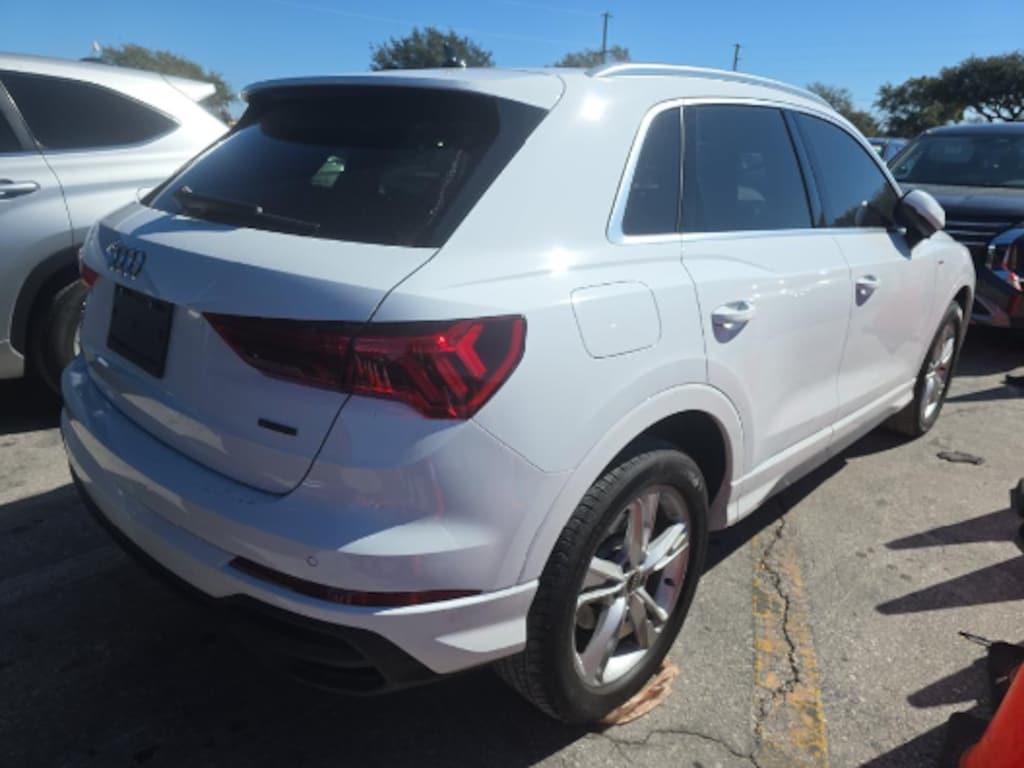 Used 2024 Audi Q3 45 S line Premium SUV