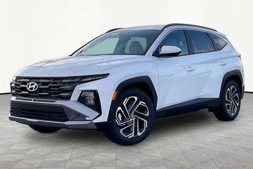 New 2026 Hyundai Tucson SEL Plus FWD SUV