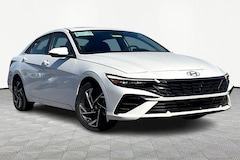 2025 Hyundai Elantra Hybrid Limited Sedan