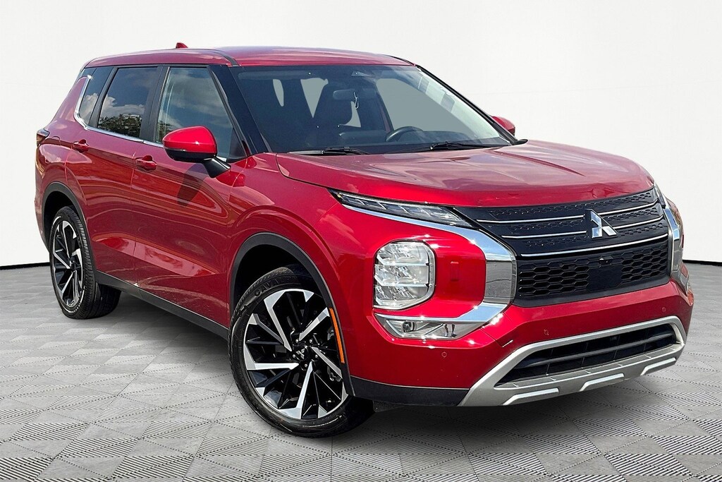 Used 2022 Mitsubishi Outlander SE CUV