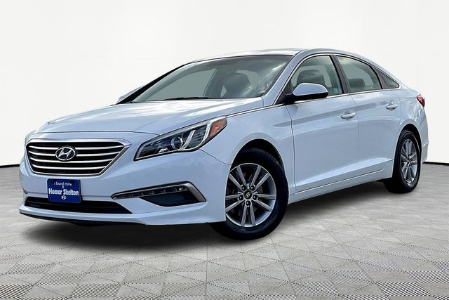 Used 2015 Hyundai Sonata SE with VIN 5NPE24AF6FH166660 for sale in Olive Branch, MS