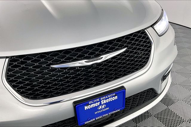 2024 Chrysler Pacifica Limited - Photo 31