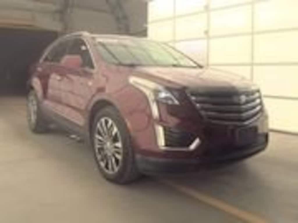 Used 2017 CADILLAC XT5 Premium Luxury SUV