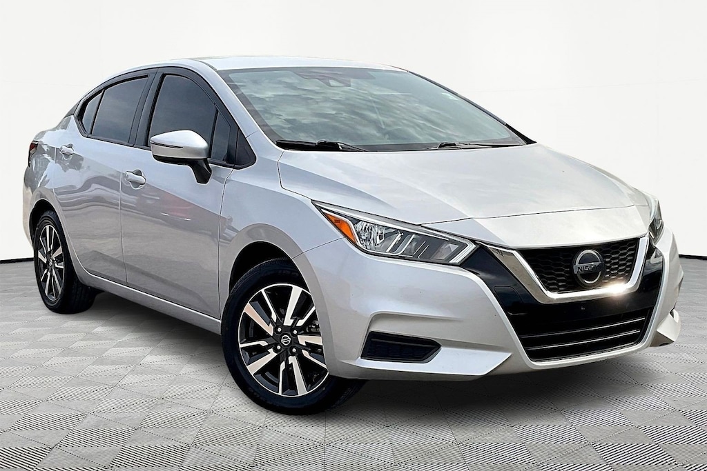 Used 2021 Nissan Versa 1.6 SV Sedan