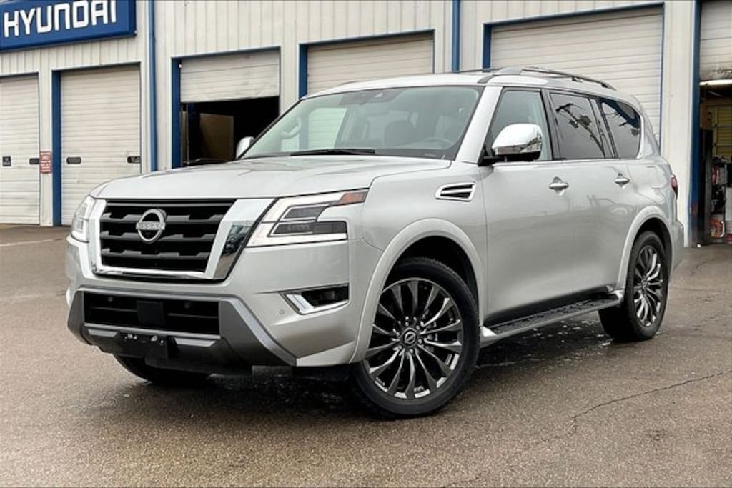 Used 2024 Nissan Armada Platinum SUV