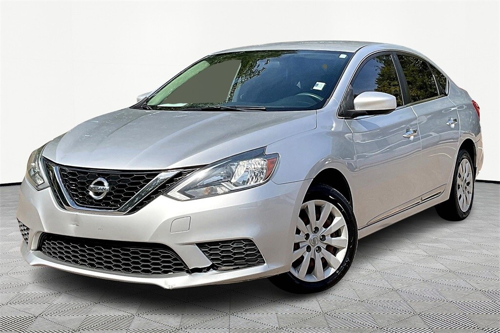Used 2016 Nissan Sentra SV Sedan