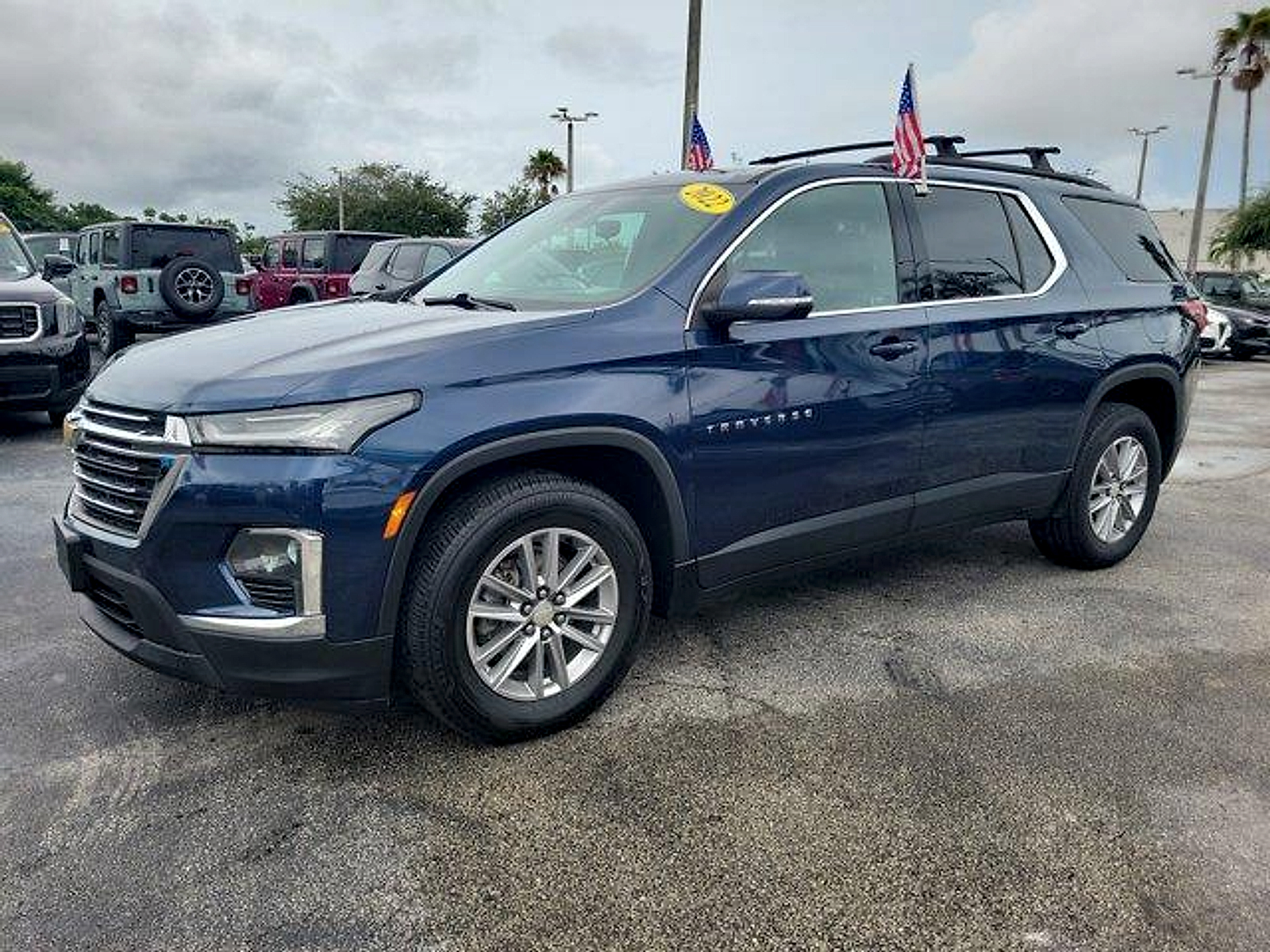 Certified 2022 Chevrolet Traverse AWD LT Leather
