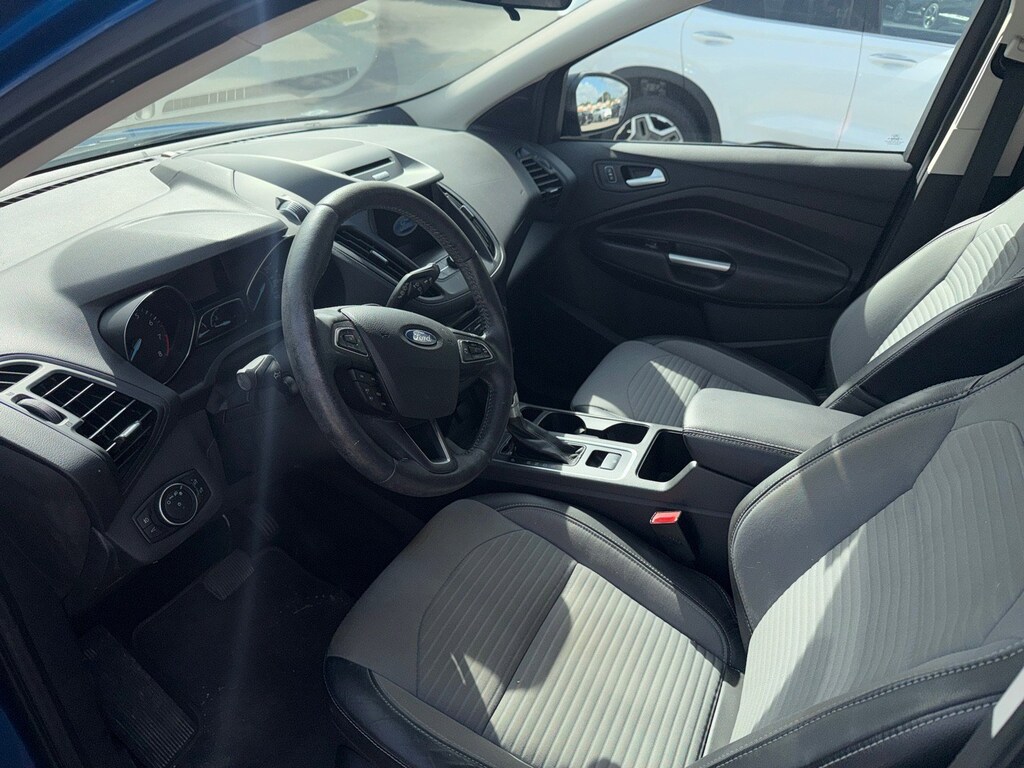 Used 2017 Ford Escape SE SE FWD