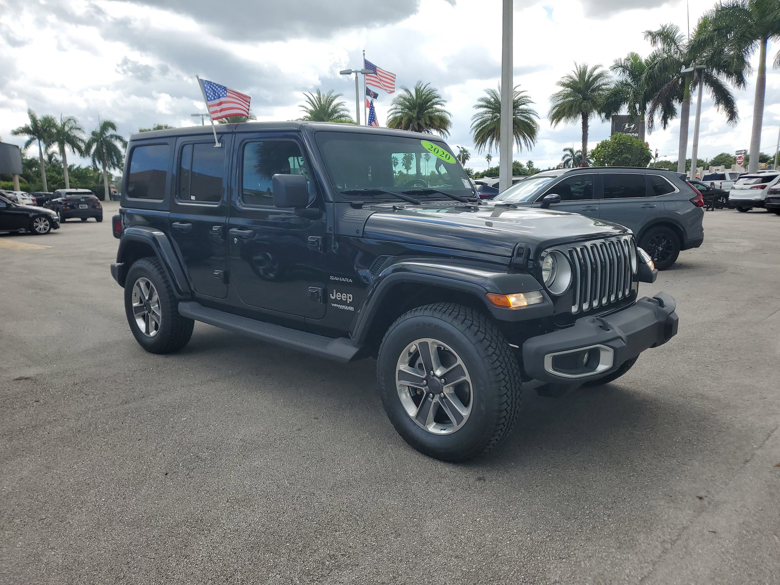 2020 Jeep Wrangler Unlimited Sahara photo 3