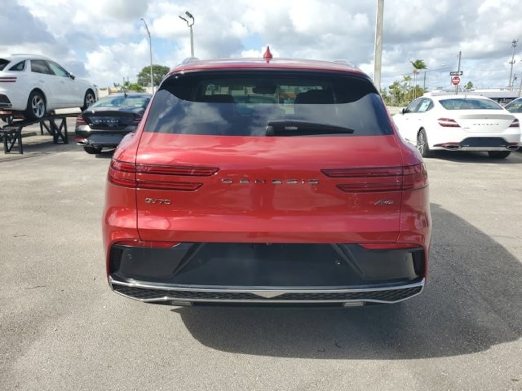 New 2026 Genesis GV70 2.5T Select SUV