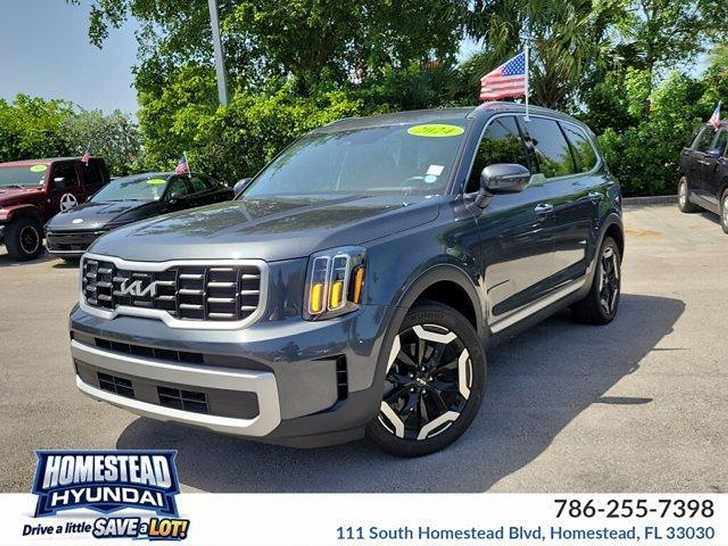 Used 2024 Kia Telluride S S FWD