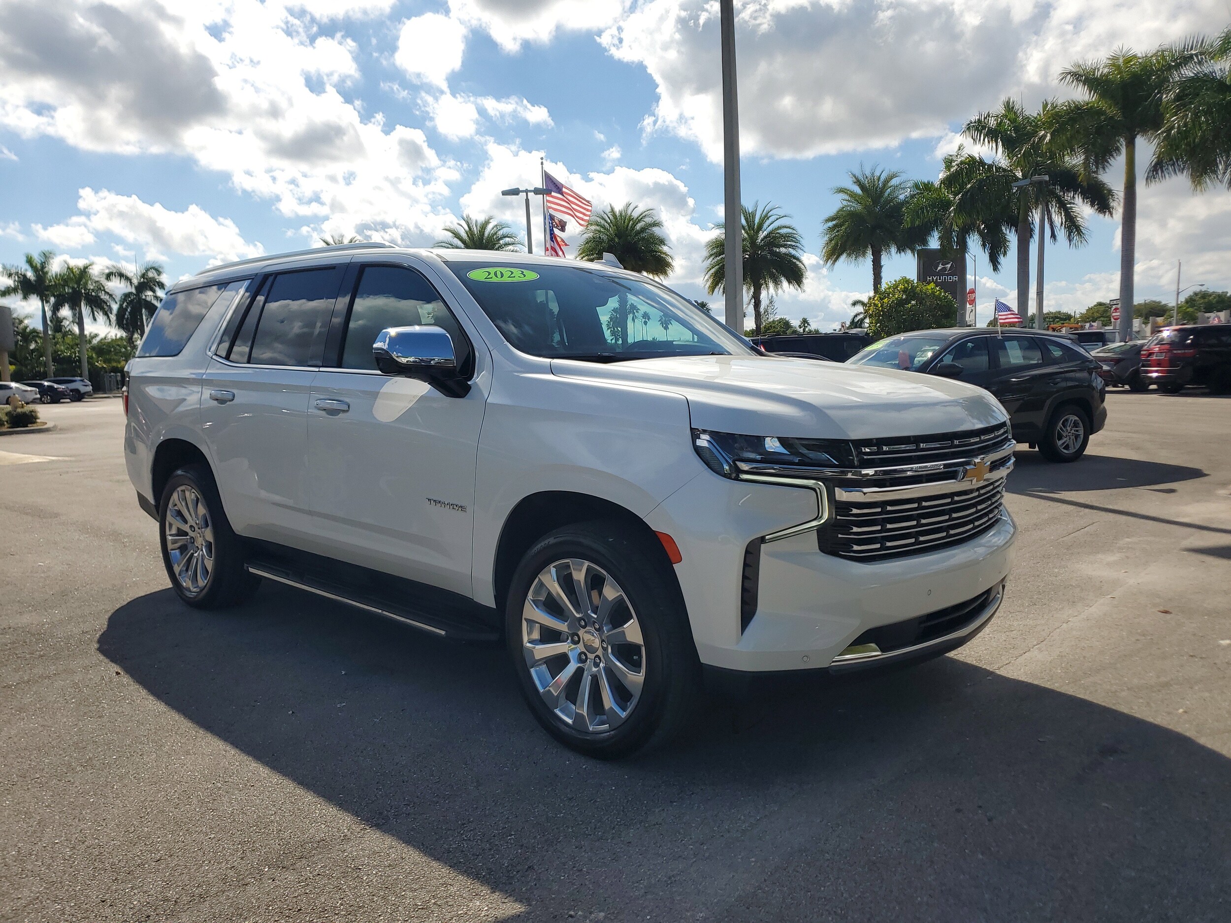 2023 Chevrolet Tahoe Premier photo 2