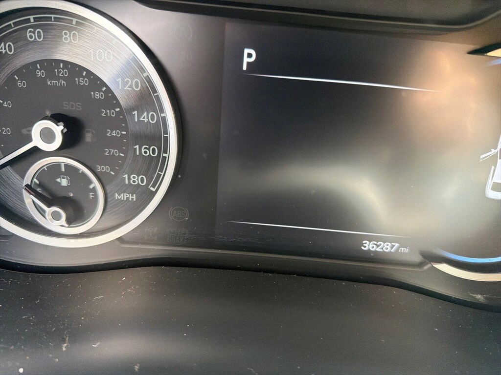 Used 2023 Genesis G70 2.0T 2.0T RWD