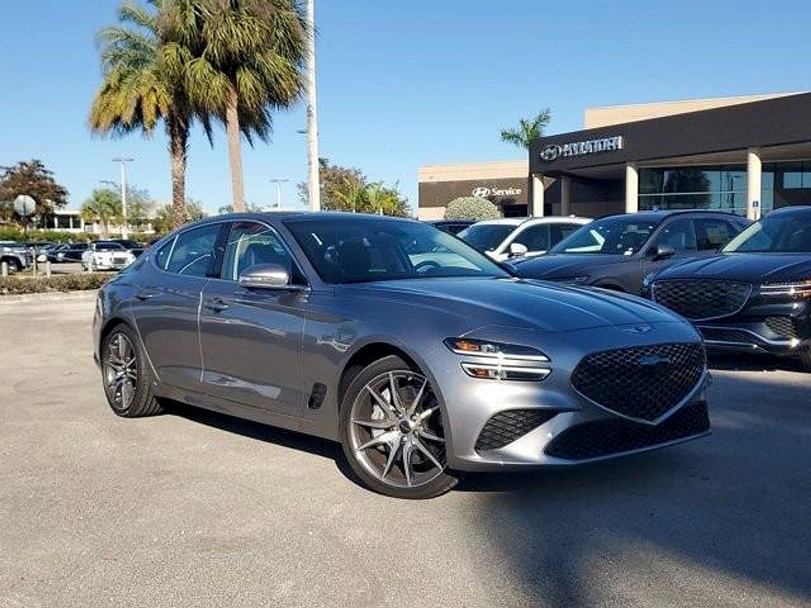  Genesis G70