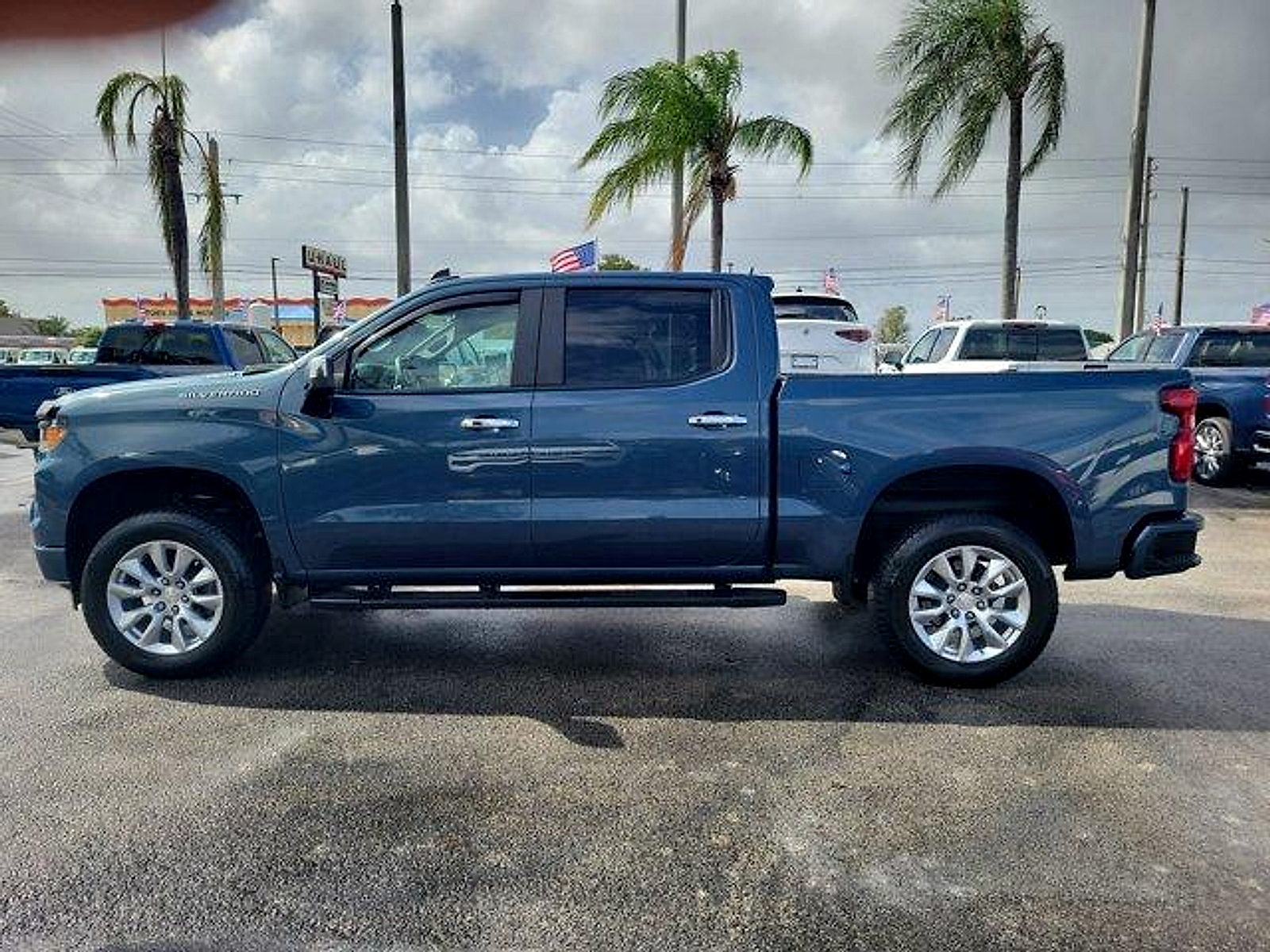 Used 2024 Chevrolet Silverado 1500 2WD Crew Cab Short Bed Custom
