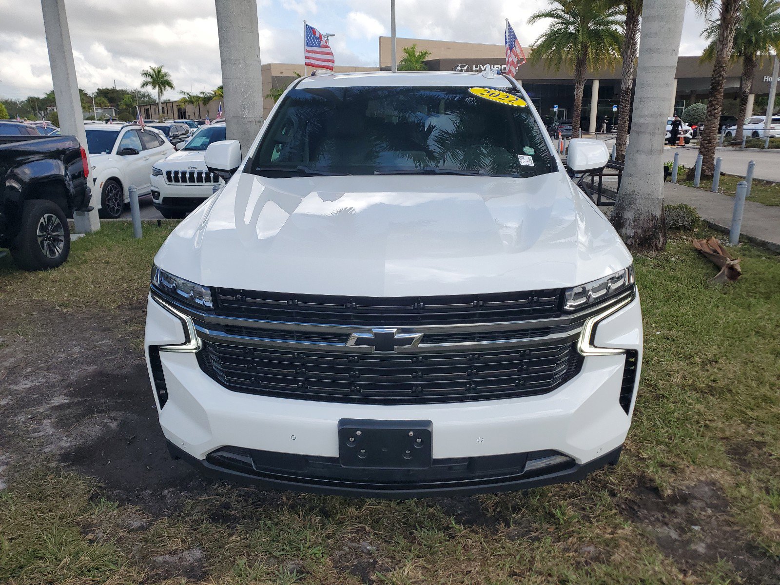 2022 Chevrolet Tahoe RST photo 2