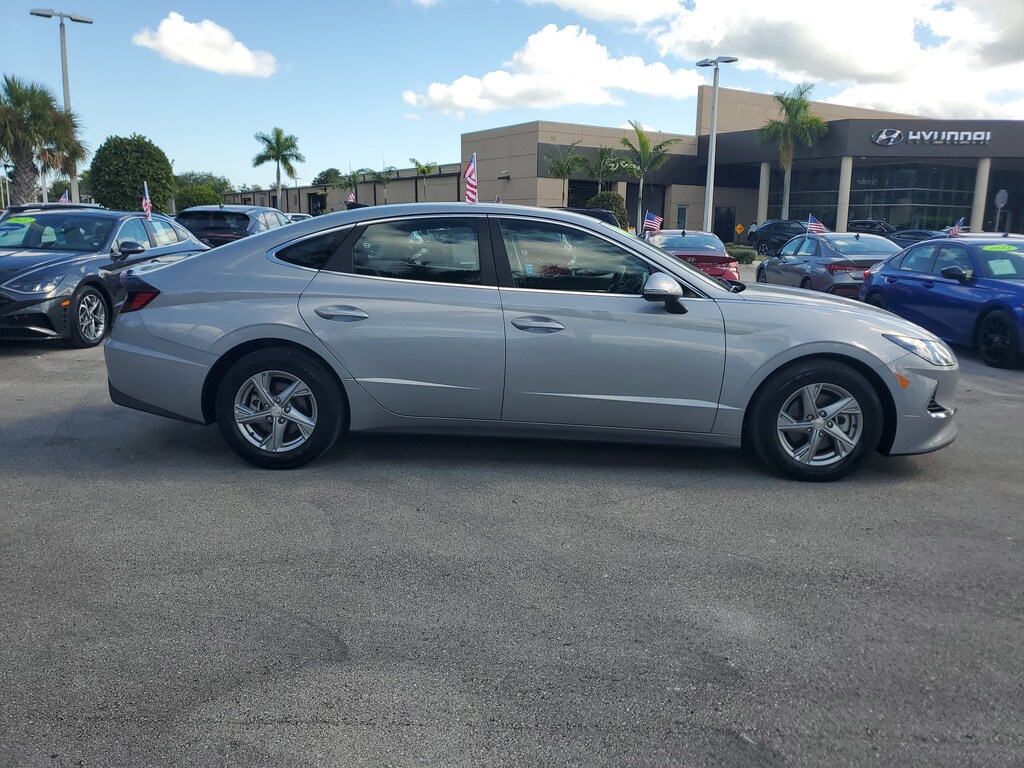 Certified 2023 Hyundai Sonata SE SE 2.5L *Ltd Avail*