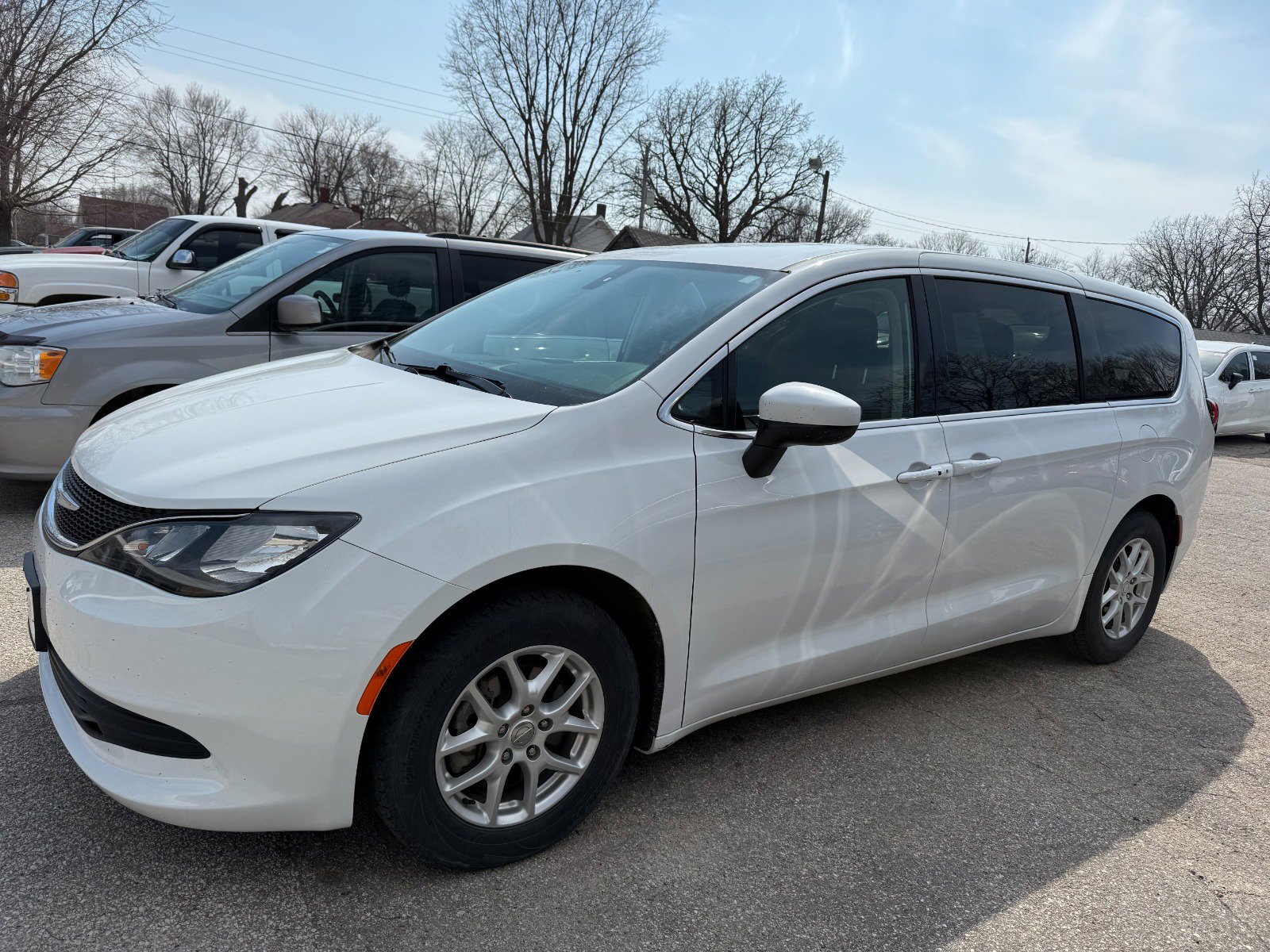 Used 2020 Chrysler Voyager LX with VIN 2C4RC1CG1LR252606 for sale in Rockwell City, IA